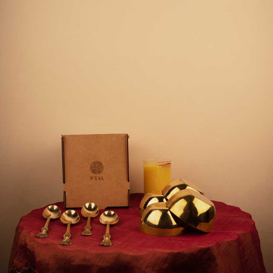 Katori/Bowl set in Gift Box (set of 4) P-TAL