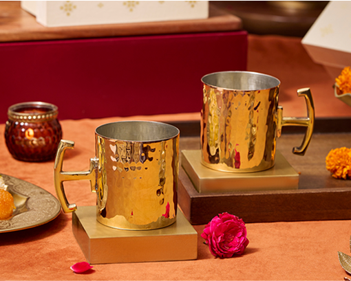 Ultimate Drinkware Gift Set: Copper Bottle and Copper Moscow Mule Mugs